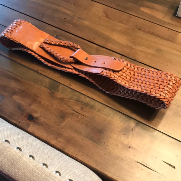 Delias Accessories - Tan braided leather belt. Cute enclosure!